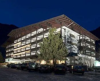 Alpenhof Hotel 4*