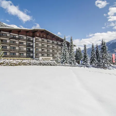 Alpenhof Отель 4*