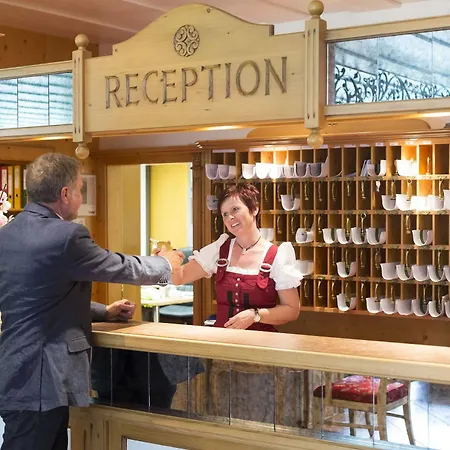 Hotel Alpenhof